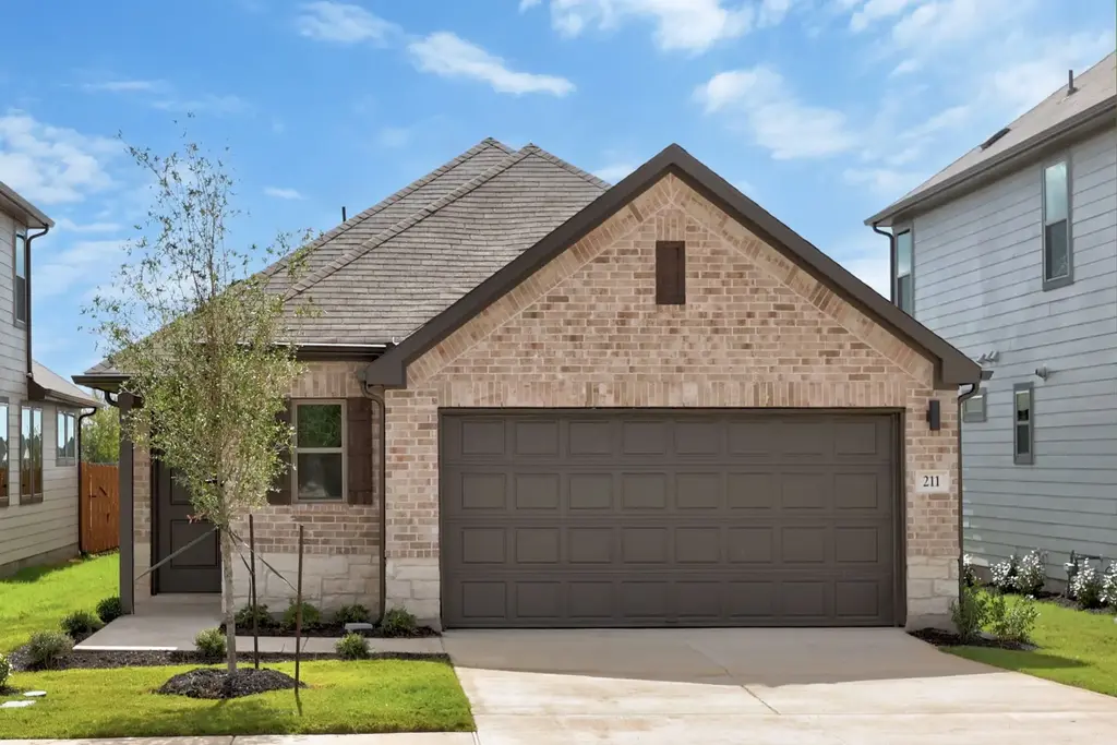211 Hornet Street, Elgin