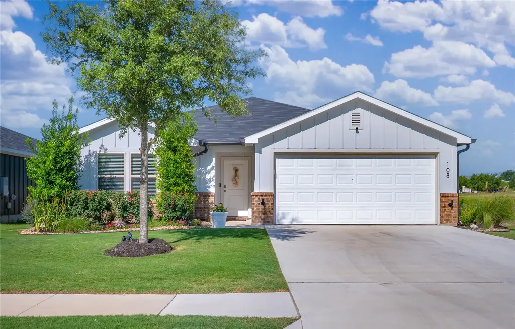 108 Hemp Hill, Jarrell