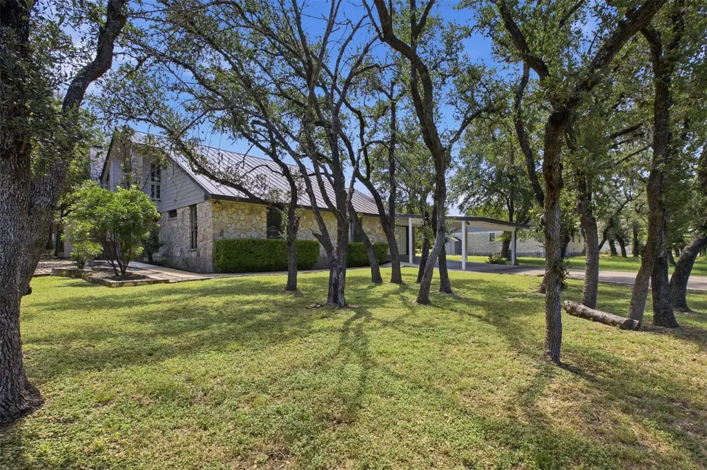 50 Palmer Lane, Wimberley