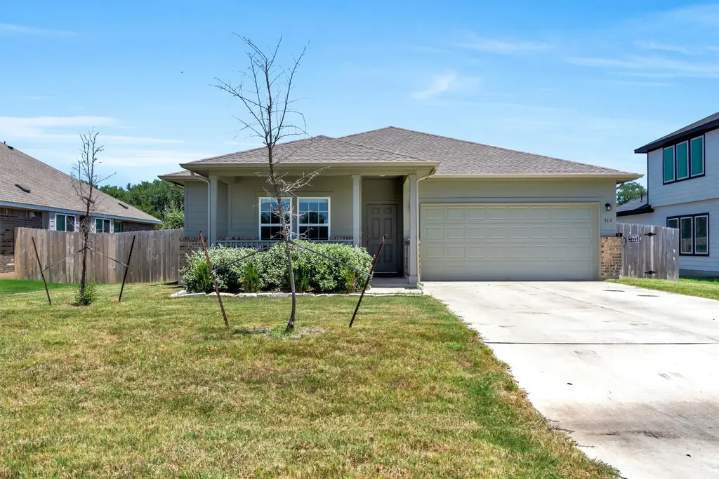 513 Lucky Avenue, Bertram