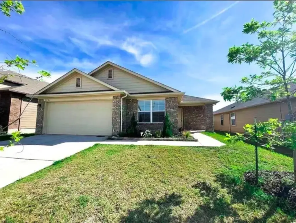 11708 Cambrian Road, Manor
