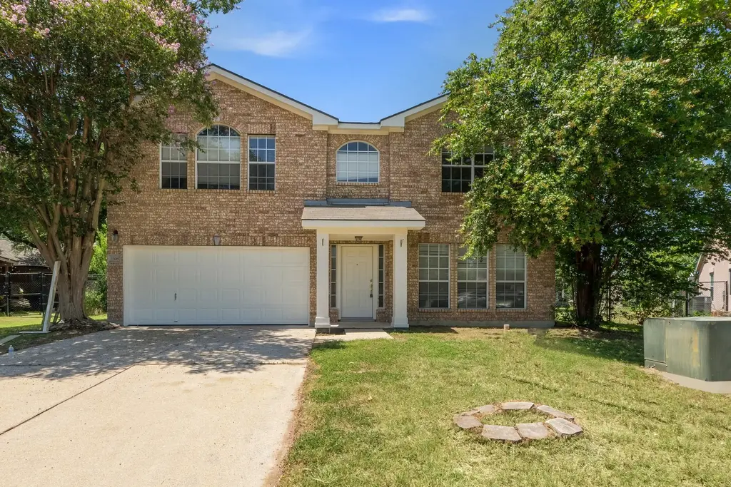 3305 Clint Cove, Round Rock