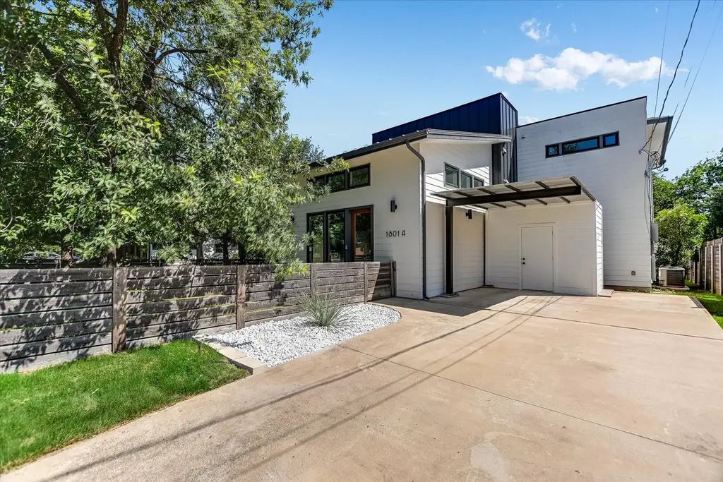 1801 Cullen Avenue A, Austin