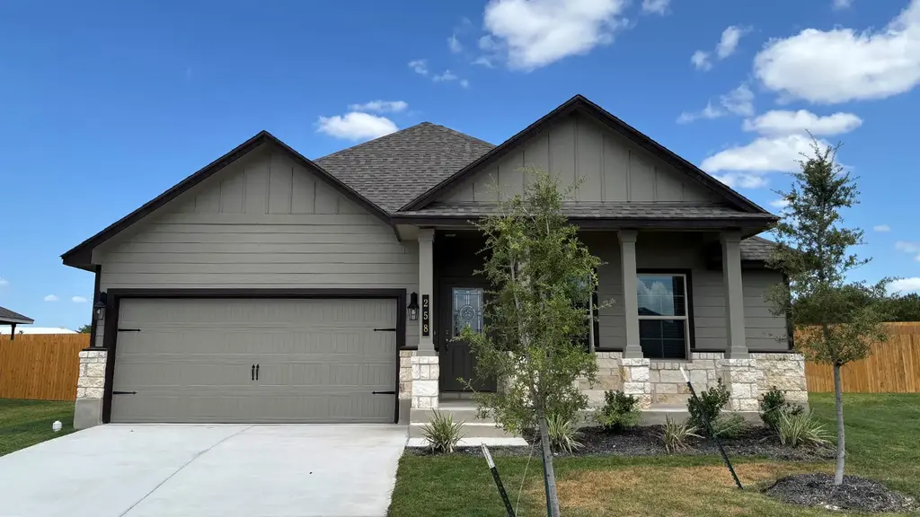 258 Water Well Road, Burnet