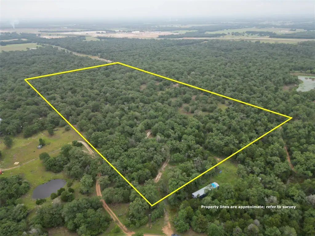 1178 Private Road 3063, Lexington