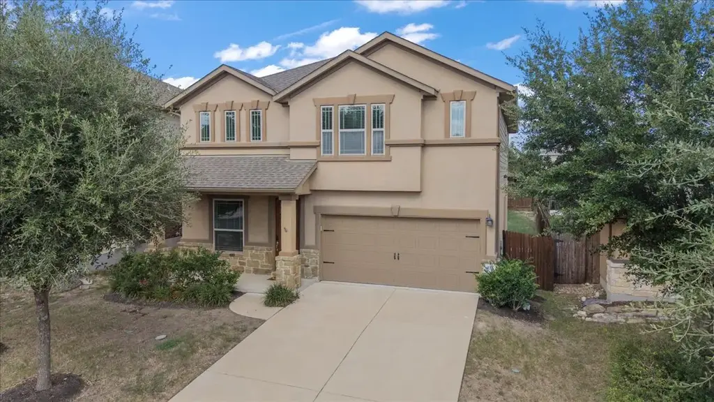 332 Fletcher Bend, Buda