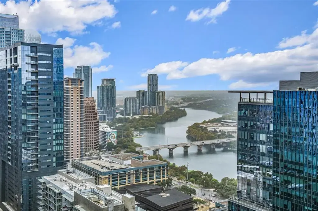 360 Nueces Street 4209, Austin