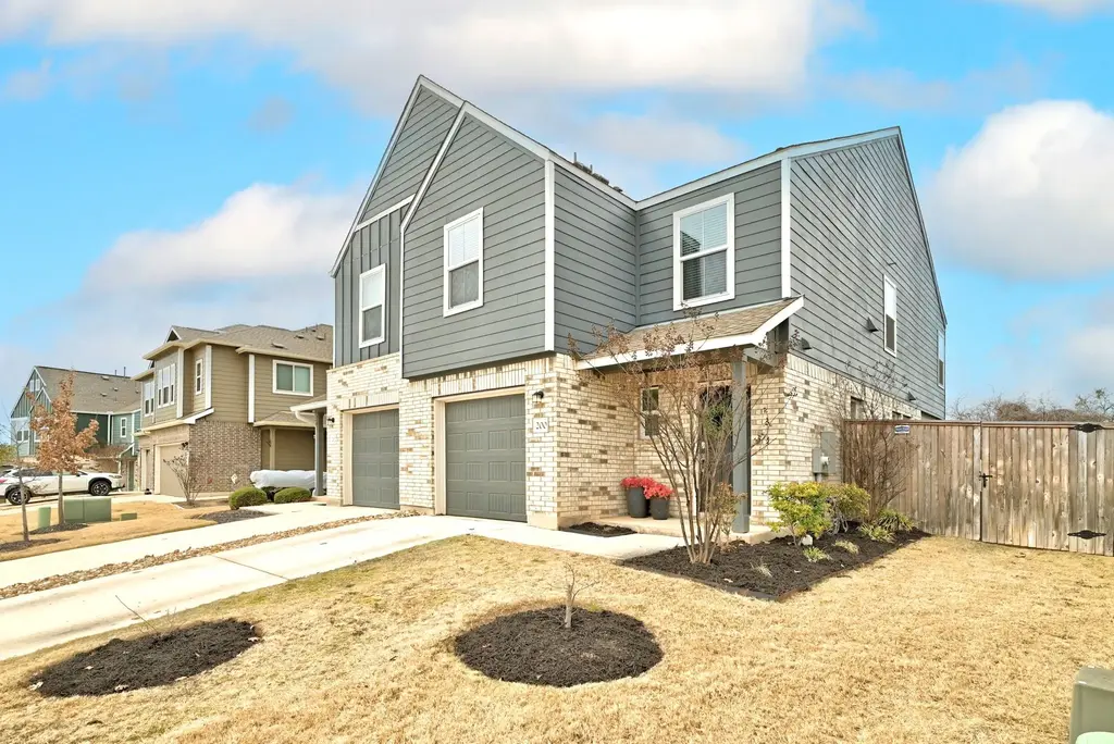 200 George Neggan Lane, Bastrop
