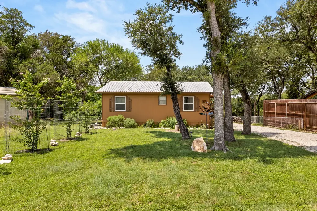 467 Burr Oak Lane, Canyon Lake
