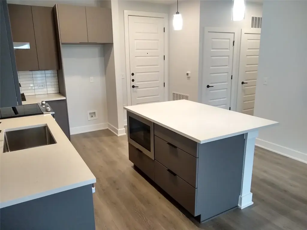 2220 Webberville Road 403, Austin