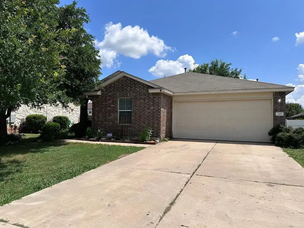 218 Wild Cat Drive, Bastrop