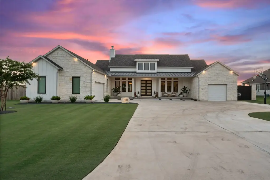 149 Mcnaughton Drive, Liberty Hill