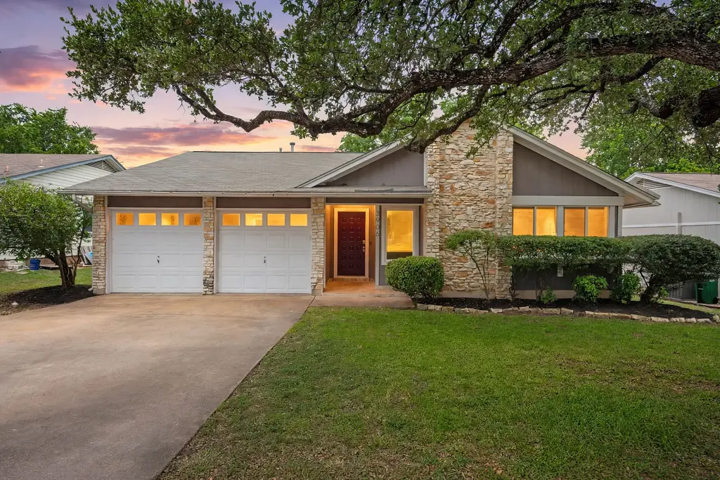3906 Tattershall Lane, Austin