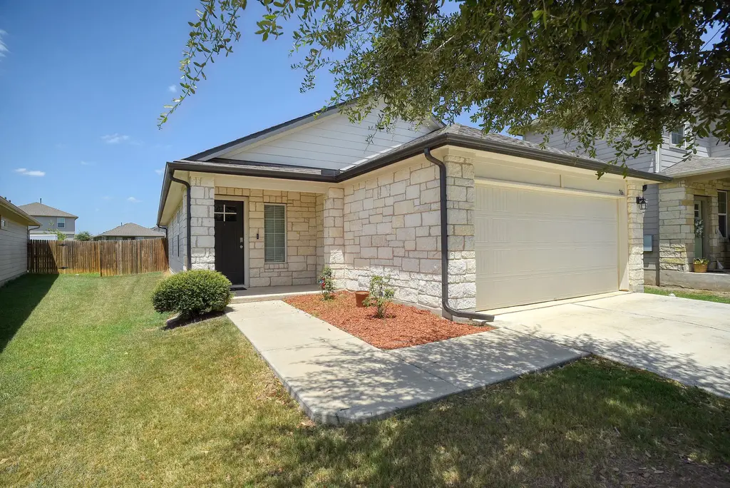 706 Roaring Fork Lane, Bastrop