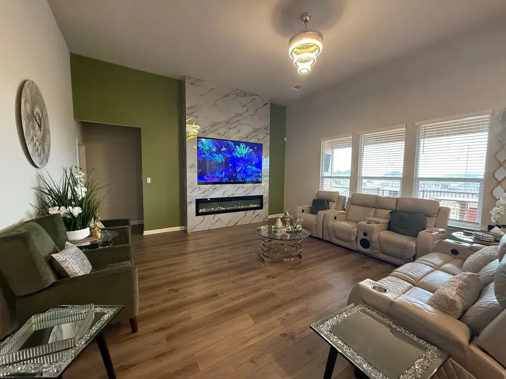 602 Sue Peaks Loop, Dripping Springs