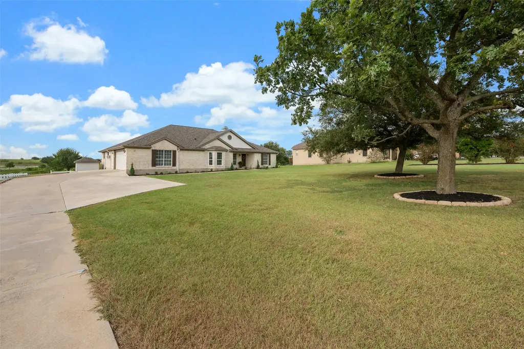 111 Lookout Circle, Hutto