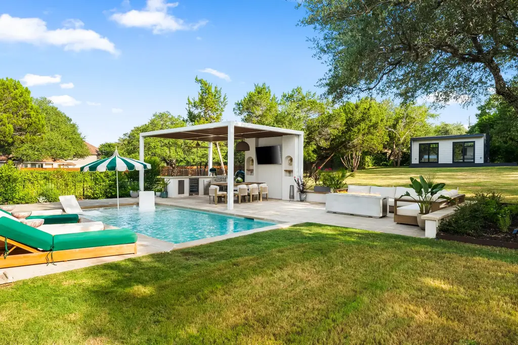 15103 Nightingale Lane, Austin