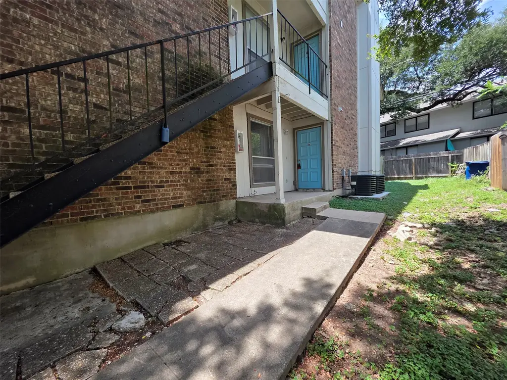 11900 Alpheus Avenue B, Austin