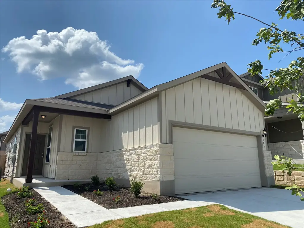 204 Nettletree Drive, Buda