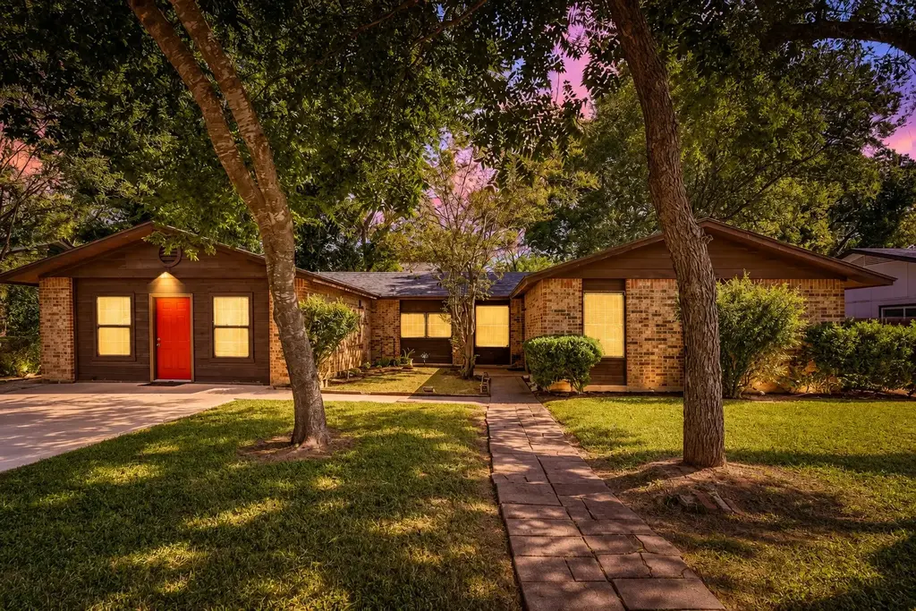 5800 Coolbrook Drive, Austin