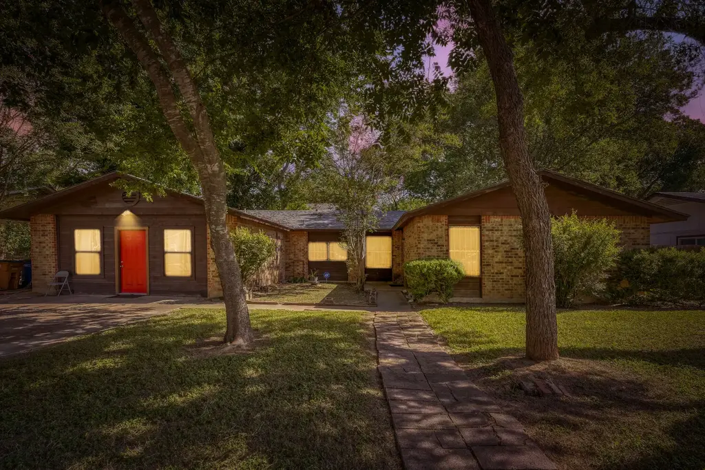 5800 Coolbrook Drive, Austin