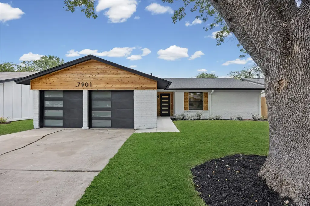 7901 Woodcroft Drive, Austin
