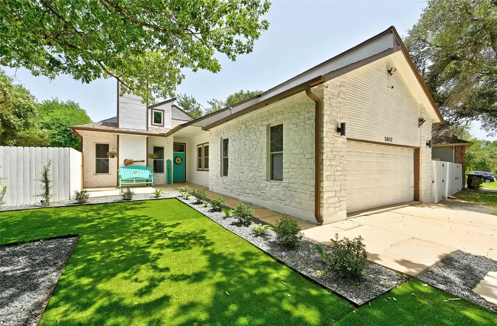 3012 Rochelle Drive, Austin