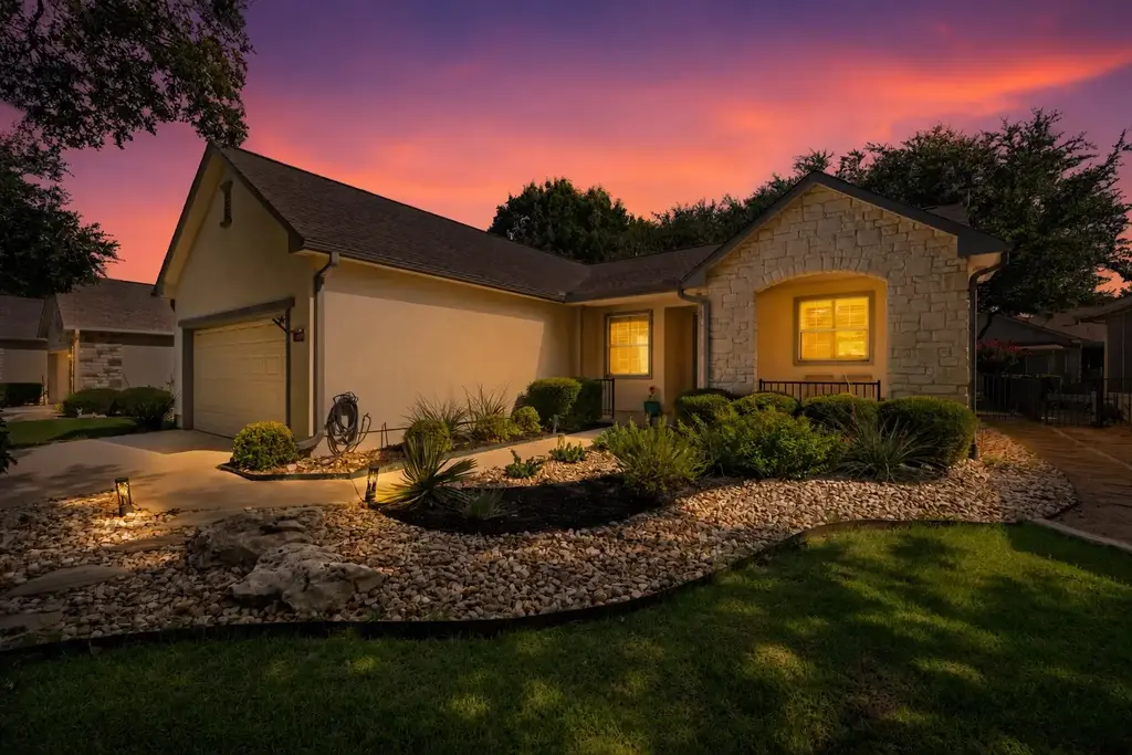 116 Harness Lane, Georgetown
