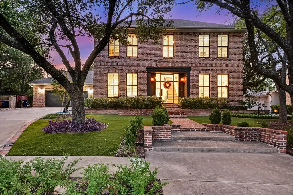 1208 Grosvener Court, Austin