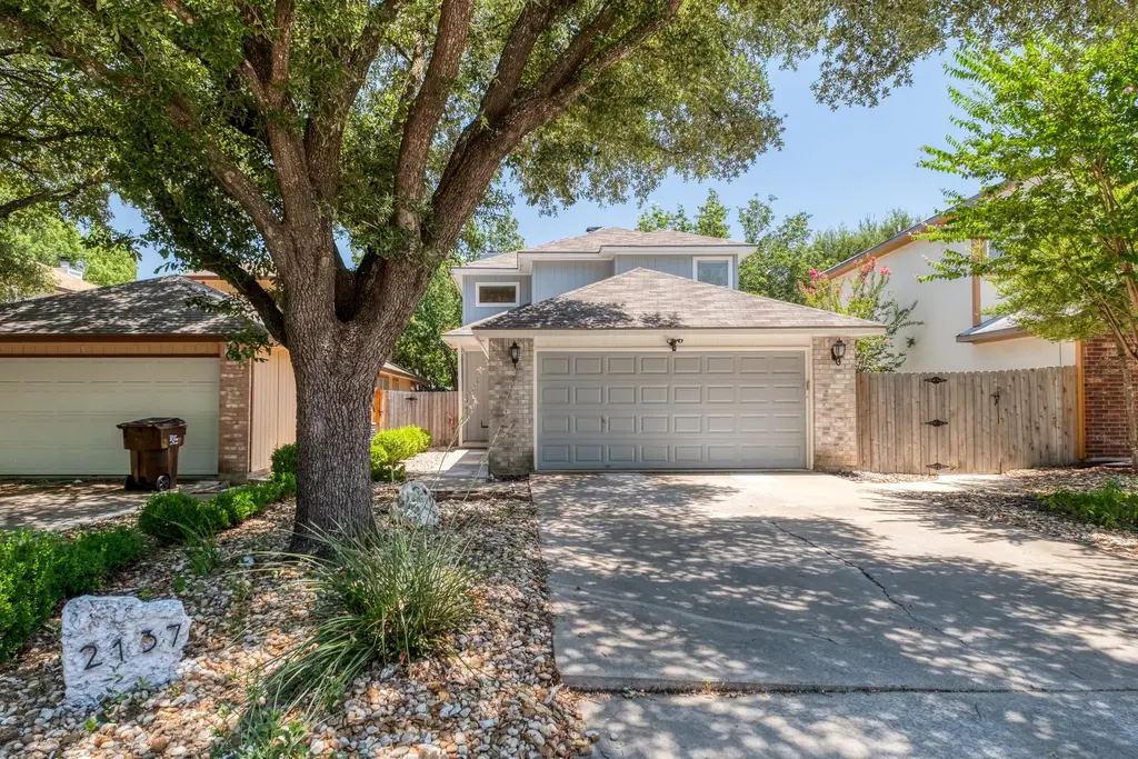 2137 Redwing Way, Round Rock