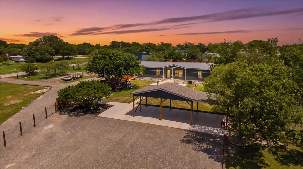 201 Greenfield Road, Kyle