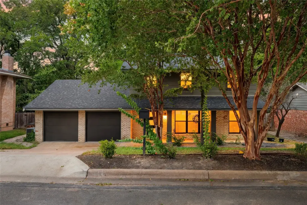 7019 Creighton Lane, Austin