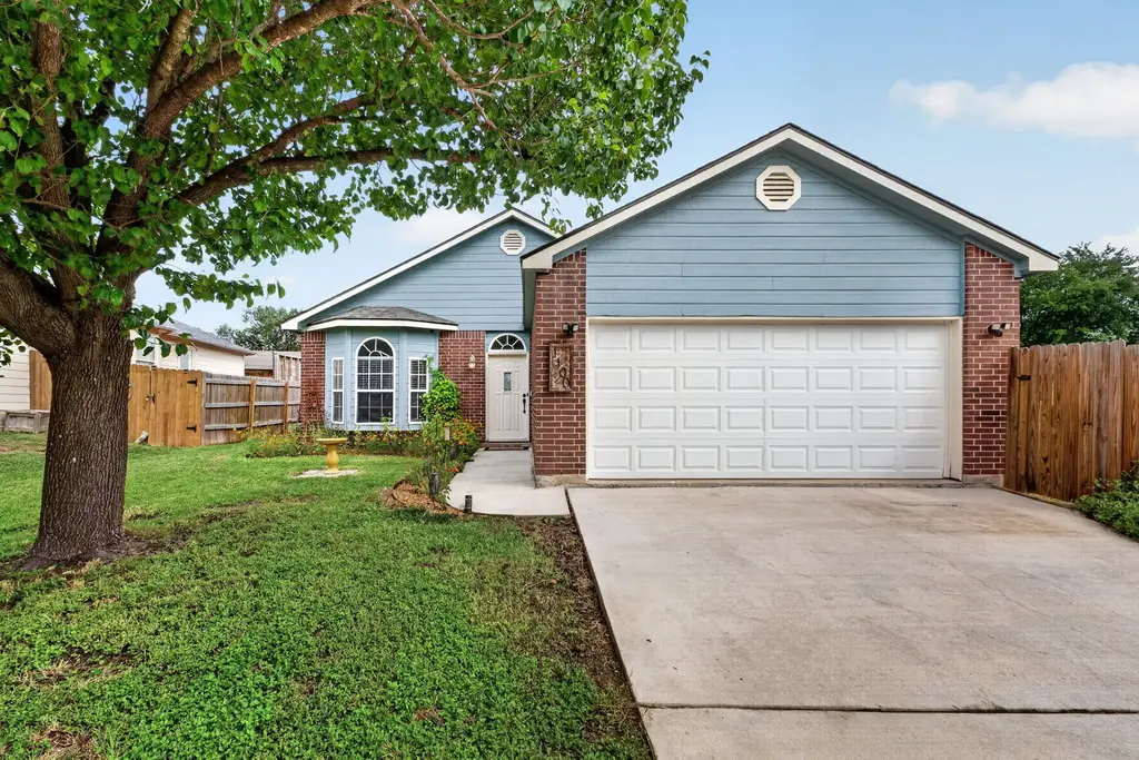 1100 Mira Loma Lane, San Marcos