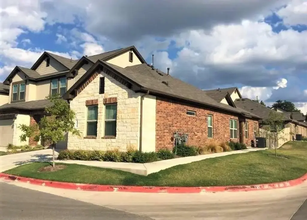 2304 S Lakeline Boulevard 231, Cedar Park