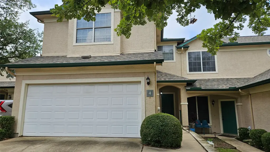 2100 Pipers Field Drive 4, Austin