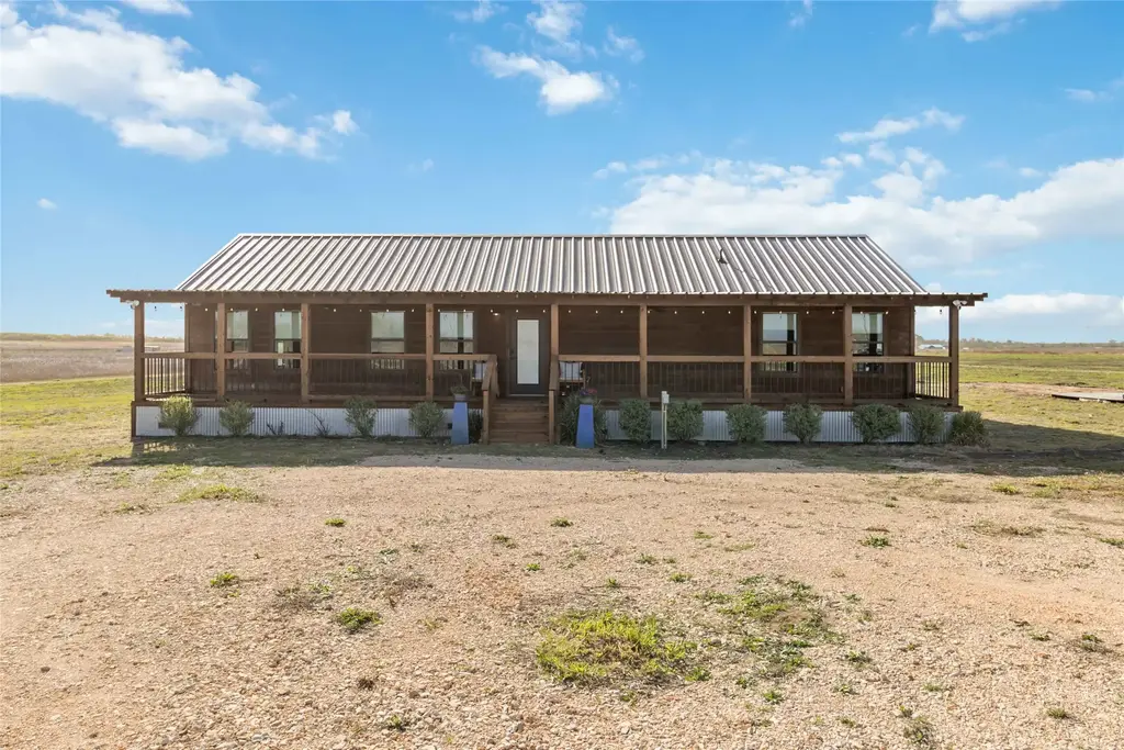 1591 Scull Road, Martindale
