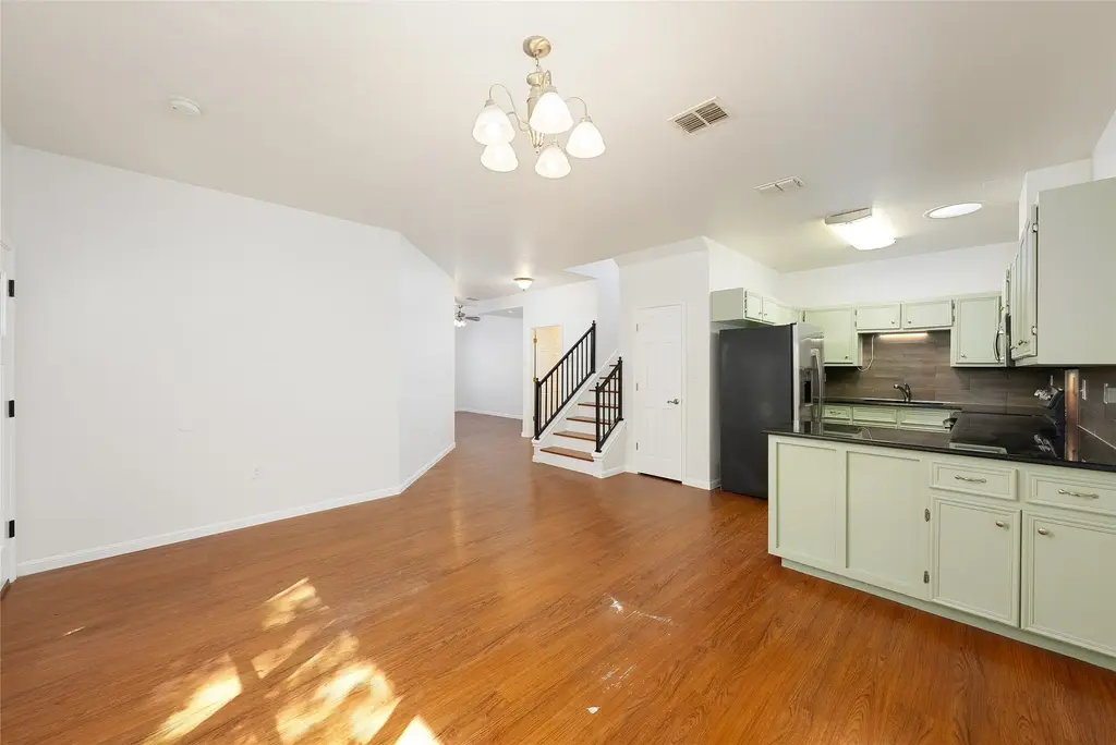 4505 Red River Street #b, Austin