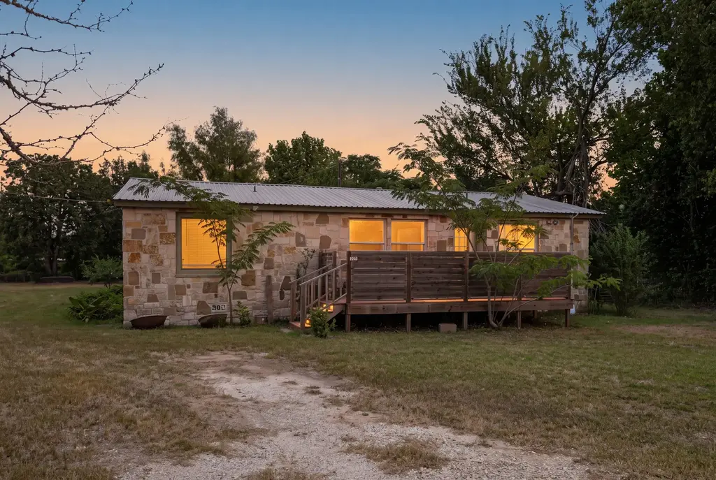 513 Fm 2336, Bastrop