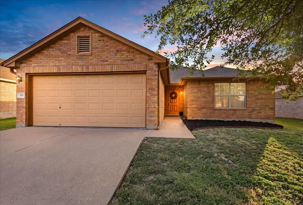 107 Fossil Trail, Leander