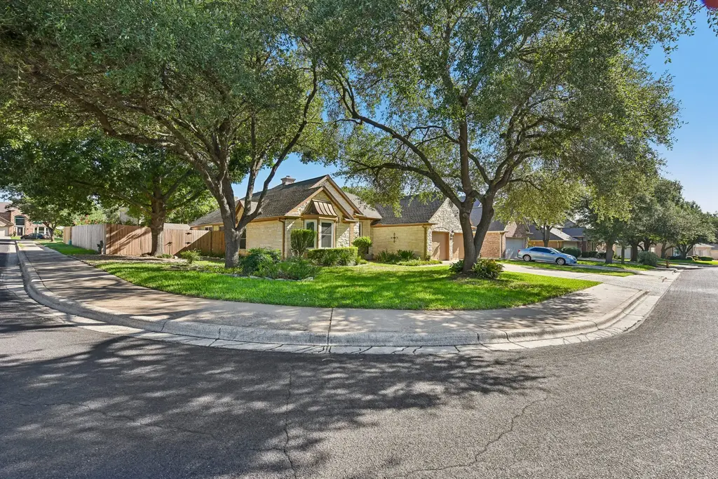 10020 Majorca Drive, Austin