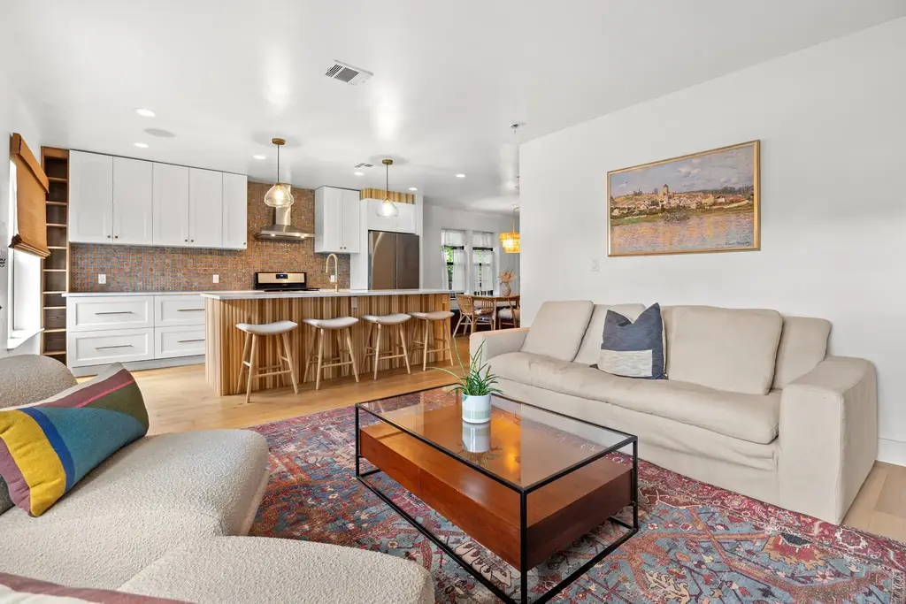 2714 E 2nd Street, Austin