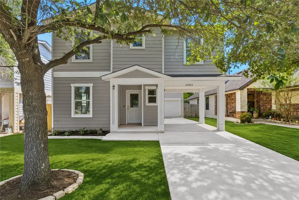 13521 Sea Biscuit Drive, Del Valle