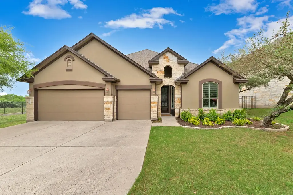 4917 Pyrenees Pass, Bee Cave