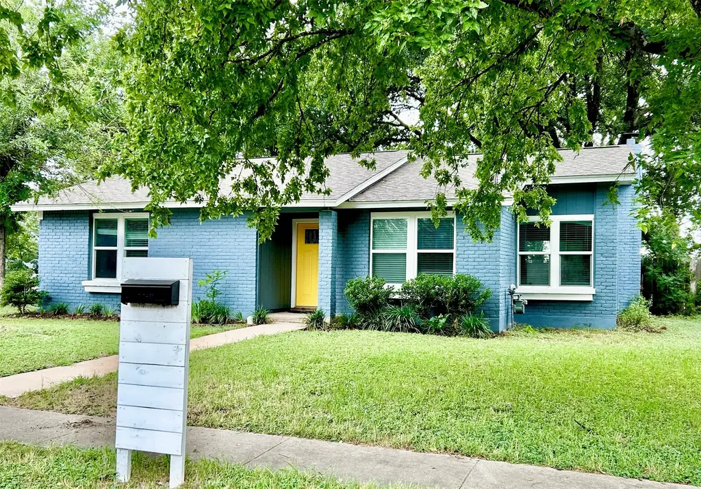 4914 Scarsdale Drive, Austin