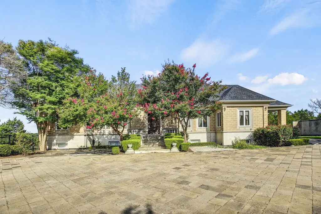 13628 Gregg Manor Road, Manor