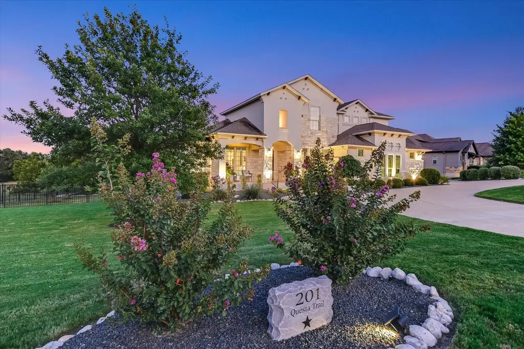 201 Questa Trail, Liberty Hill