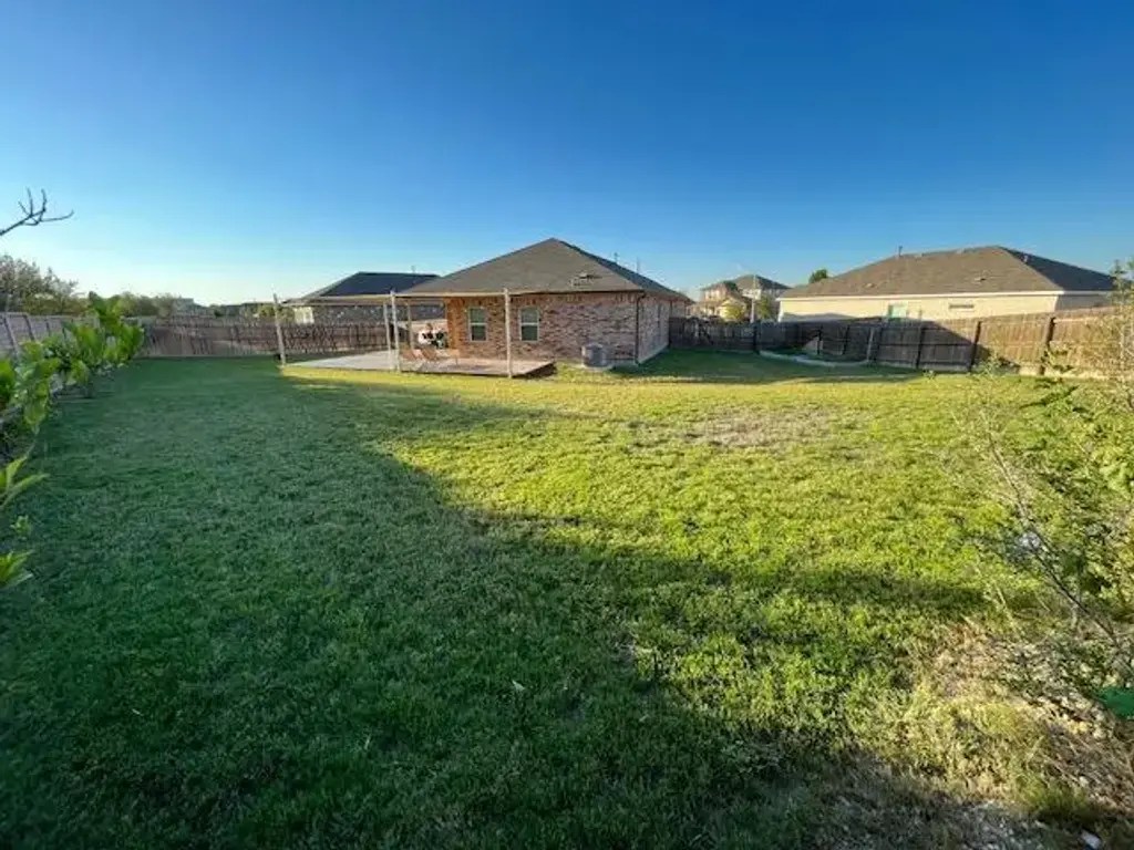 2005 Birkby Court, Round Rock