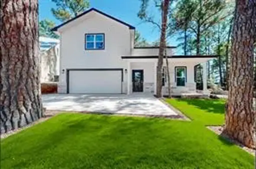 138 Onini Court, Bastrop