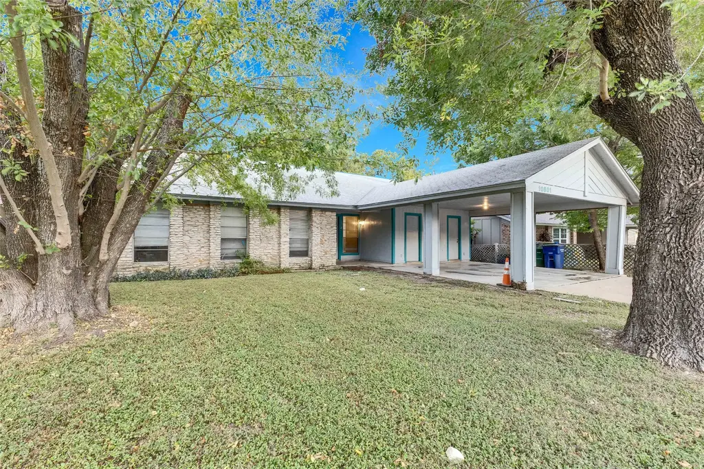 10801 Lanshire Drive A, Austin