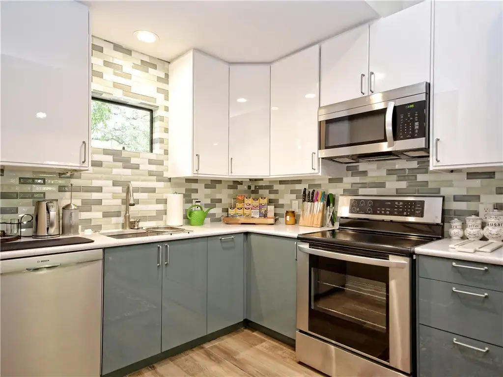 1524 Piedmont Avenue B, Austin